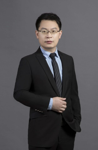配资官方平台 华商基金王毅文：以产业视角穿越周期 代表作业绩近3年同类前十